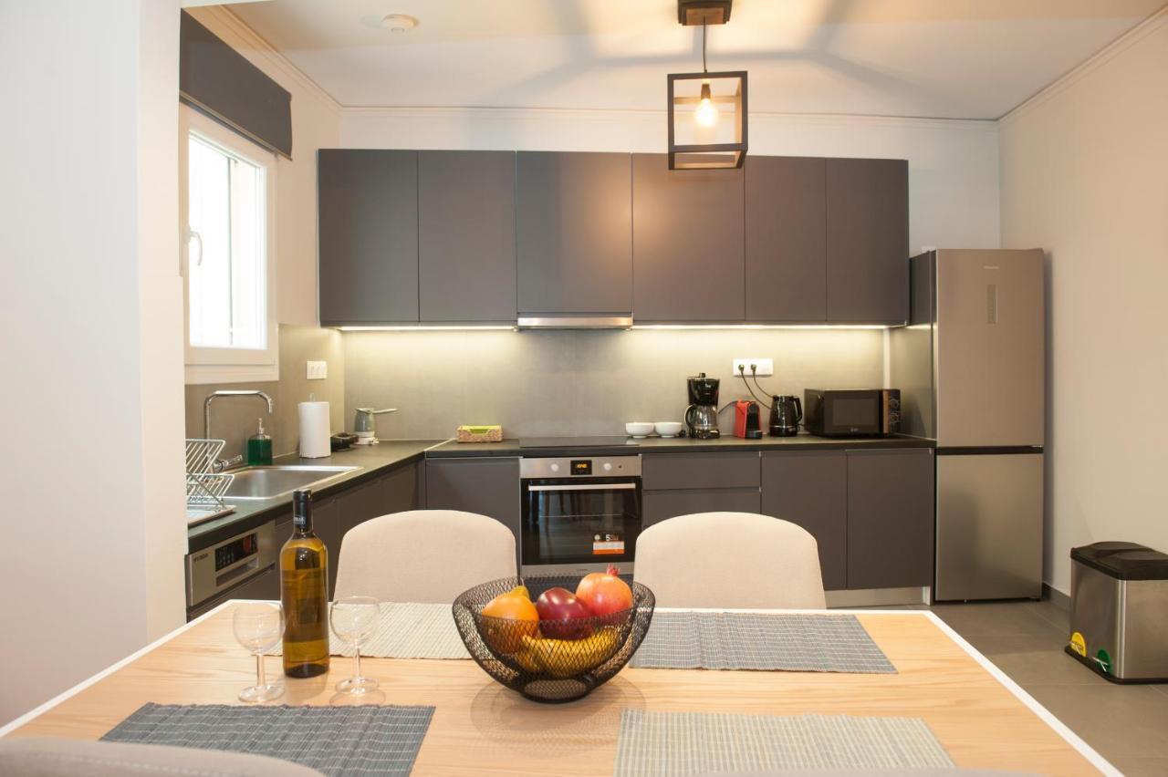 Olympia Luxury Apartment In Marousi เอเธนส์ ภายนอก รูปภาพ